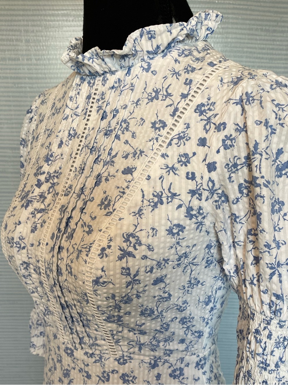 Laura Ashley x UO Maisy Mock Neck Mini Dress White Blue Floral Ruffle Eyelet XS - Picture 13 of 15